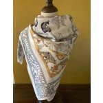 hedvábný šátek šedo-béžový v dárkovém balení – Zboží Dáma