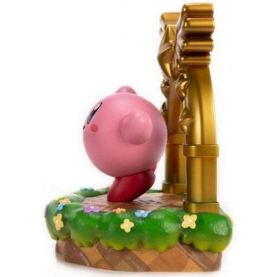 First 4 Kirby Kirby and the Goal Door PVC Statue