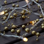 decoLED LED světelný řetěz na baterie zlaté perly teple bílá 10 diod 1,3 m – Hledejceny.cz