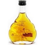 Meukow VS Cognac 40% 0,05 l (holá láhev) – Sleviste.cz