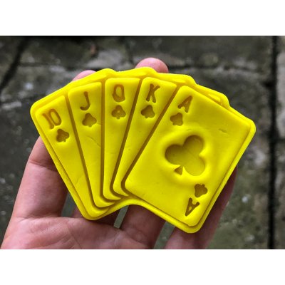 TVOŘÍTKO Hrací karty II - vykrajovátko – Zboží Dáma