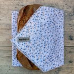 Chlebousek - béžový s modrými kvítky Magsbags.cz – Sleviste.cz