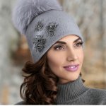 Krumlovanka dámská čepice s bambulí W-0097/529 šedá – Hledejceny.cz