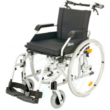 DMA 108-23 Invalidní vozík s brzdami šířka sedu 51 cm
