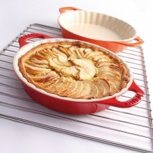 Staub keramická zapékací forma na koláč 28 cm 2 l višňová 40511-167