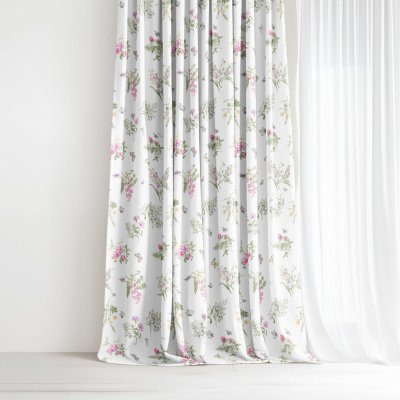 Goldea bavlněný závěs - barevné luční květiny na bílém 200x150 cm – Sleviste.cz