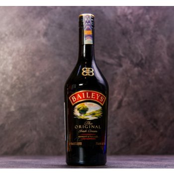 Baileys Irish Cream 17% 0,7 l (holá láhev)