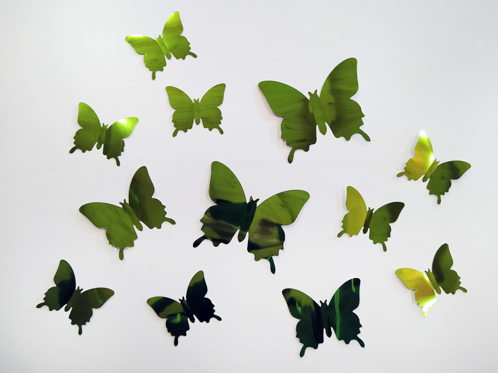 Nalepte.cz 3D motýli na zeď metalická zelená 12 ks 12 x 10 cm od 189 Kč -  Heureka.cz