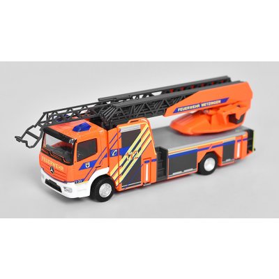 Herpa Mercedes-Benz Atego Feuerwehr Metzingen 1:87 – Zbozi.Blesk.cz