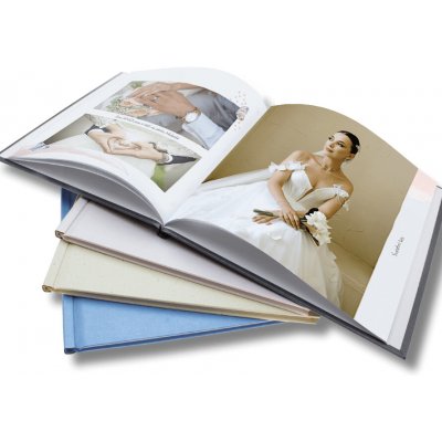 Objevte nejlepší akce na fotokniha24 a získejte fotoknihu levně. Foto kniha růžová 29 x 29 cm - svatební motýli – Sleviste.cz