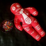 Voodoo panenka šéf se špendlíky Antistresová Vudu postavička šéfa – Sleviste.cz