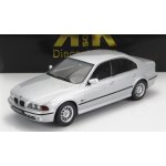 Kk-scale BMW 5-series 530d e39 Sedan 1995 Silver 1:18 – Zbozi.Blesk.cz