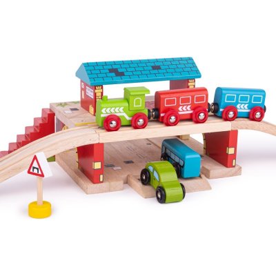 Bigjigs Rail Nádraží nad cestou – Zboží Mobilmania