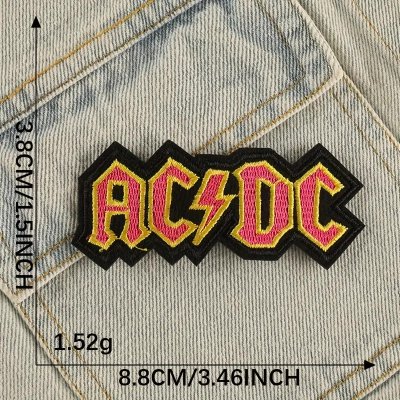 Nášivka nažehlovací AC/DC 3,8 x 8,8 cm - barevná – Zbozi.Blesk.cz