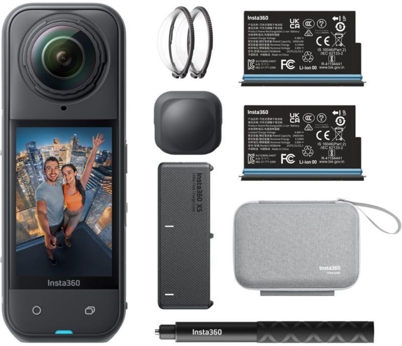 Insta360 X5 Essentials Bundle