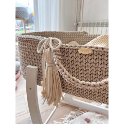 Háčkovaný Mojžíšův koš z bavlny ručně vyrobený s matrací pro miminka Šedo-béžový Greige – Sleviste.cz