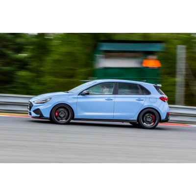 Hyundai i30N, 1 osoba, 4 kola – Hledejceny.cz