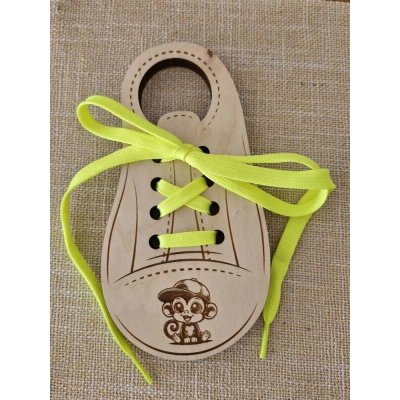 Dřevěná hračka Hra Zavaž si tkaničku Bota s panáčkem – Zboží Dáma