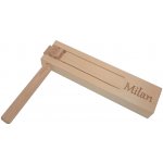 Kučerňák Řehtačka dřevěná malá s vlastním nápisem – Zboží Dáma