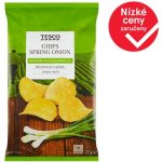 Tesco Bramborové lupínky smažené s příchutí jarní cibulky 77g