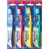 Zubní kartáček Aquafresh family střední