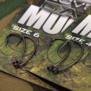 Gardner Covert Dark Mugga Hook Barbed vel.4 10ks