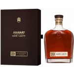 Ararat 20y 40% 0,7 l (karton) – Zboží Dáma