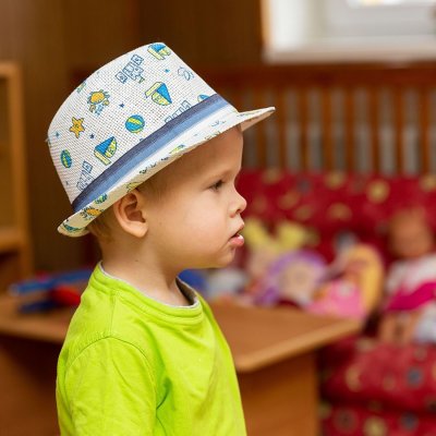 Dětský papírový klobouk s potiskem loďky – Hledejceny.cz