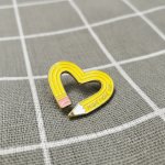 Pinarna Tužka ve tvaru srdce Make more art Vytvářejte více umění – Zbozi.Blesk.cz