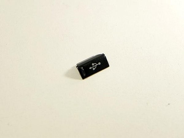 Kryt Samsung S5830 krytka USB černý