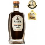 Radlík Ořechový Likér 30% 0,5 l (holá láhev) – Zboží Dáma