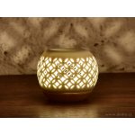 Lignia kulatá aroma lampa s krajkovým dekorem & podstavcem v dekoru dřeva matná bílá keramika – Hledejceny.cz