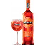 Martini Fiero 15% 0,7 l (holá láhev) – Zboží Dáma