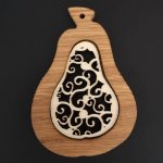AMADEA Dřevěná ozdoba z masivu s vkladem hruška s ornamentem 9 cm – Zbozi.Blesk.cz