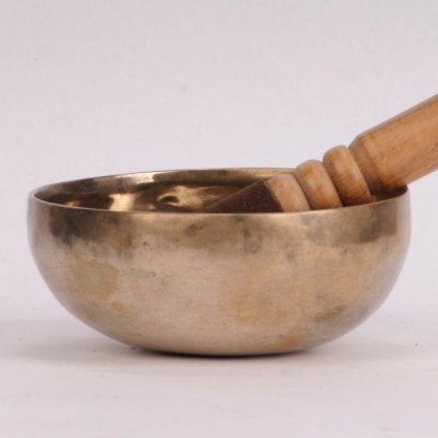 Tibetská mísa 280 g průměr 13 cm ručně tepaná tón F – Zboží Dáma