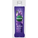 Přípravek do koupele Radox Feel Relaxed Lavender & Waterlily pěna do koupele 500 ml