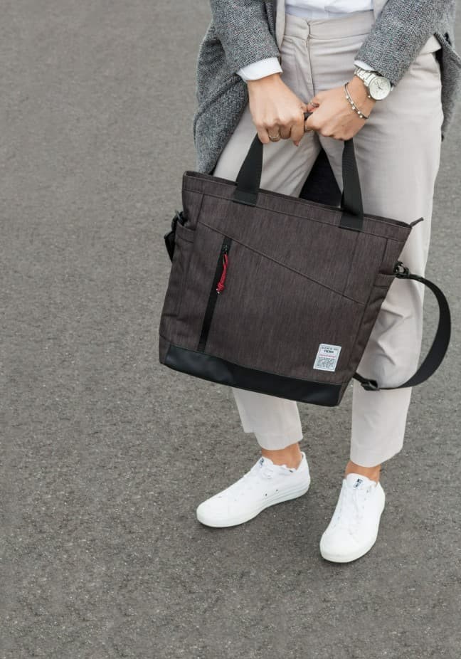 Příruční taška business shoulderbag Troika BBG52/GY