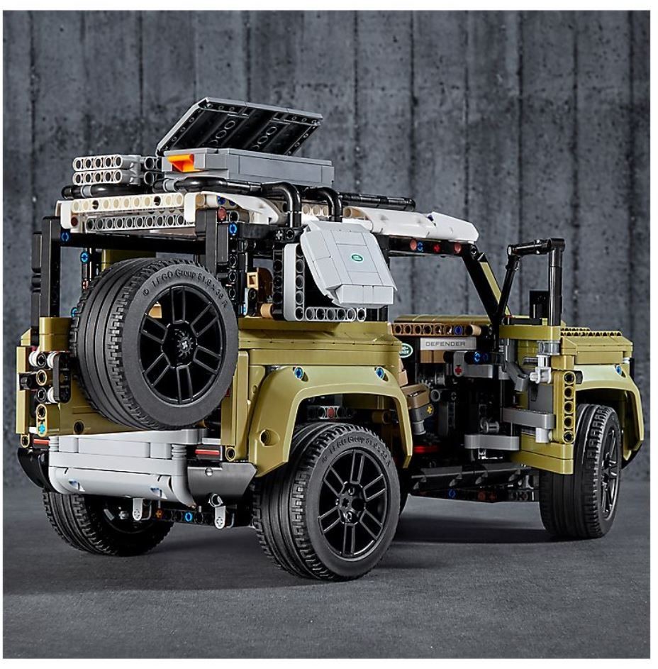 LEGO® Technic 42110 Land Rover Defender od 6 490 Kč - Heureka.cz