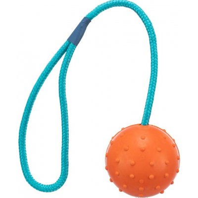 Trixie Vrhací míč z tvrdé gumy hrbolatý na šňůře 6 cm/30 cm