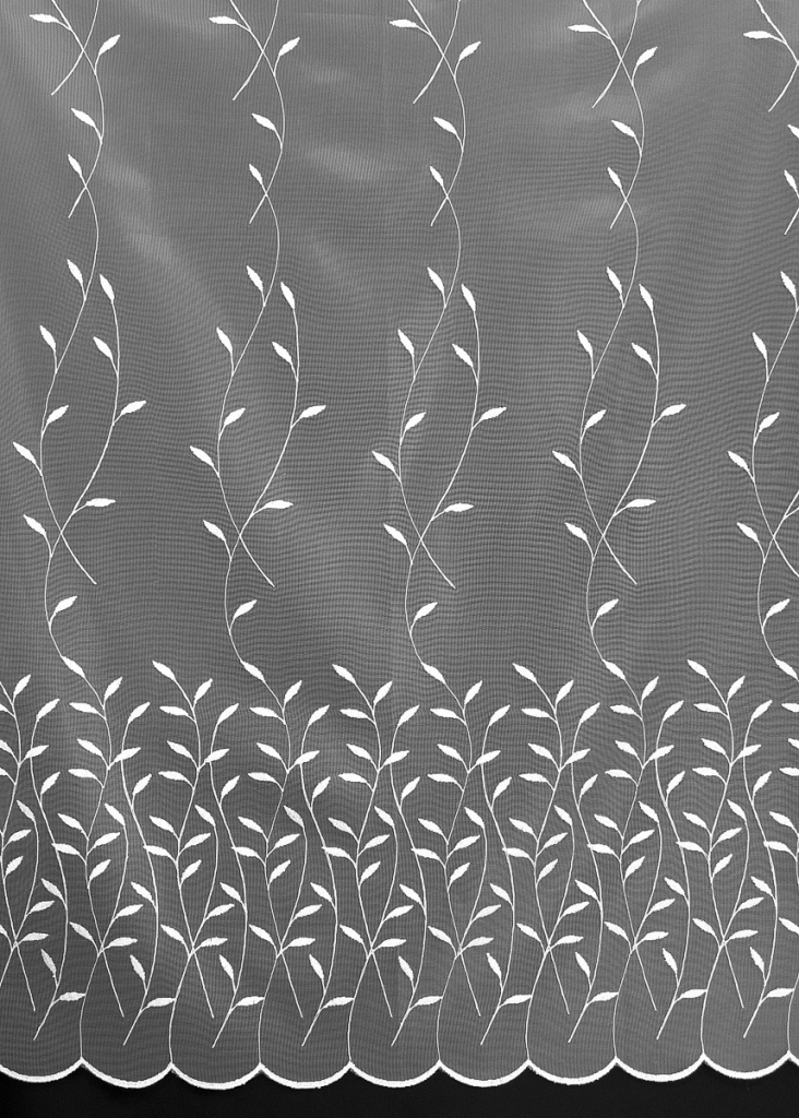 Mantis tylová záclona 527/601 vyšívané popínavé lístky, s bordurou, bílá, výška 110cm ( v metráži)