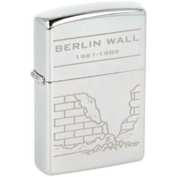 Zippo Berlin Wall leštěný