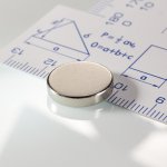 Magsy Neodymový magnet válec pr.15x3 N 80 °C, VMM5-N38 – Hledejceny.cz