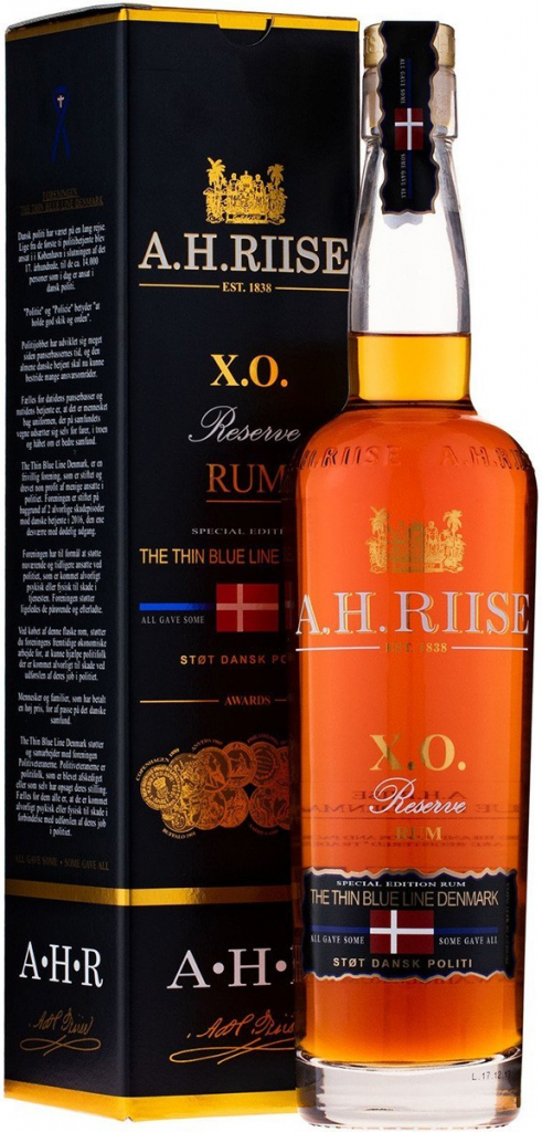 A.H. Riise XO Reserve Thin Blue Line 40% 0,7 l (karton)