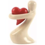 El Puente Figurka se srdcem v náručí z mastku z Keni, 8 cm – Zbozi.Blesk.cz