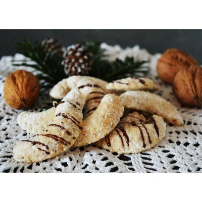 Kovovýroba Jeníkov Vyklápěcí formičky rohlíček střední 20 ks – Zboží Mobilmania