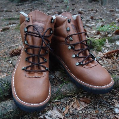 Rogue Light Trail Boots RB 2