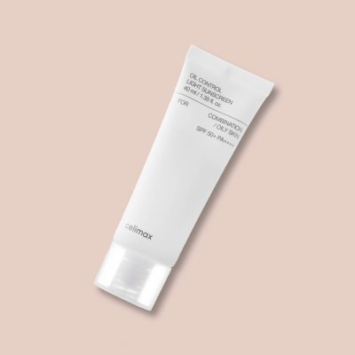 Celimax Oil Control Light Sunscreen SPF50+ krém regulující sekreci kožního mazu 40 ml – Sleviste.cz