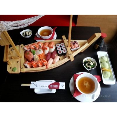 Degustační menu pro dva - Sushi bar "Made in Japan" – Hledejceny.cz