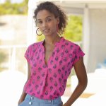 Kreponová halenka bez rukávů s potiskem růžová – Zbozi.Blesk.cz