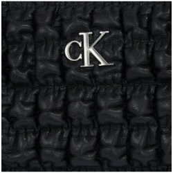 Kabelka Calvin Klein Jeans kabelka Crescent Buckle crossbody K60K611036 Černá